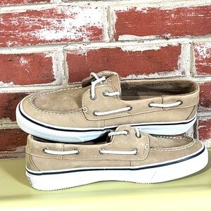 EUC: SPERRY Top Sliders suede Tan Boat Shoes. Men’s size 9.5.